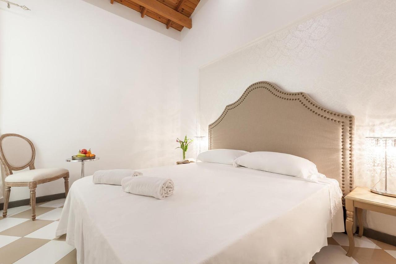 San Giacomo Rooms Cagliari Zewnętrze zdjęcie